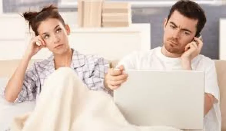 Cand o femeie cauta iubire si, de fapt, este nefericita