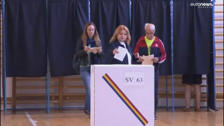 Comasarea alegerilor este neconstitutionala, spune Augustin Zegrean, fost presedinte CCR