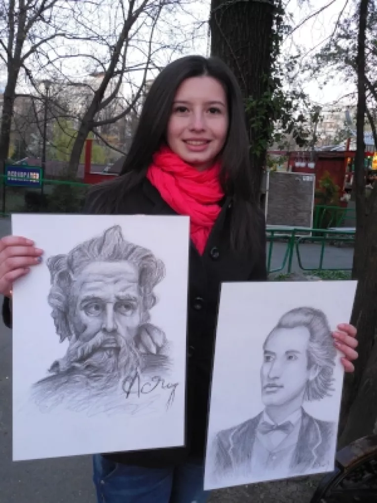 Cristina Ioana Avram, o tanara de 16 ani, face portrete superbe