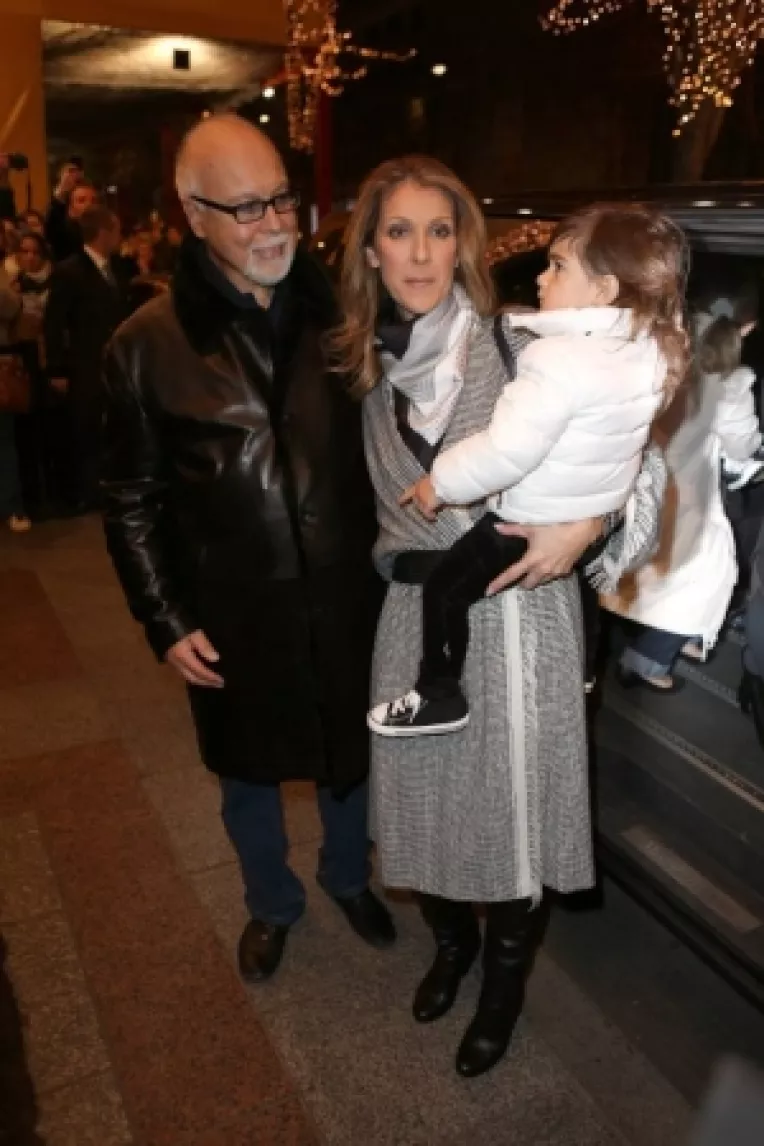 Femei de la Hollywood care au facut copii dupa 40 de ani : Celine Dion 