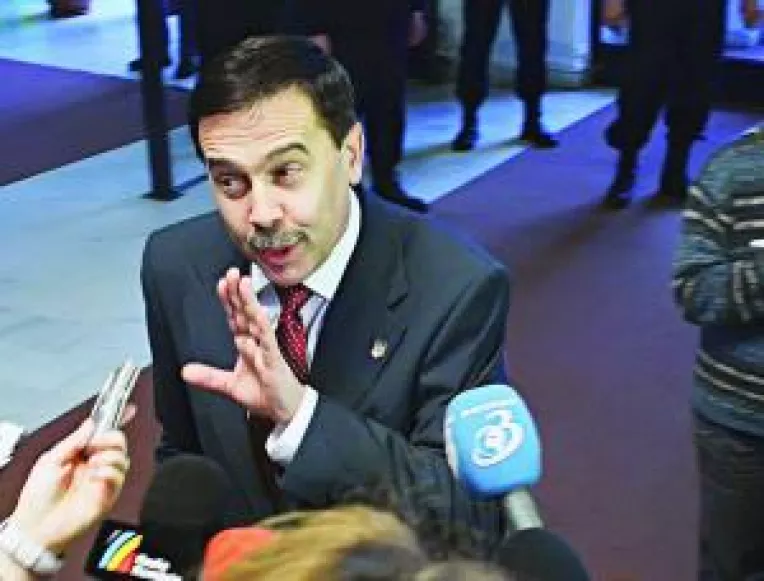 Finantele spun ca peste 100.000 de firme nu declara toate veniturile la stat