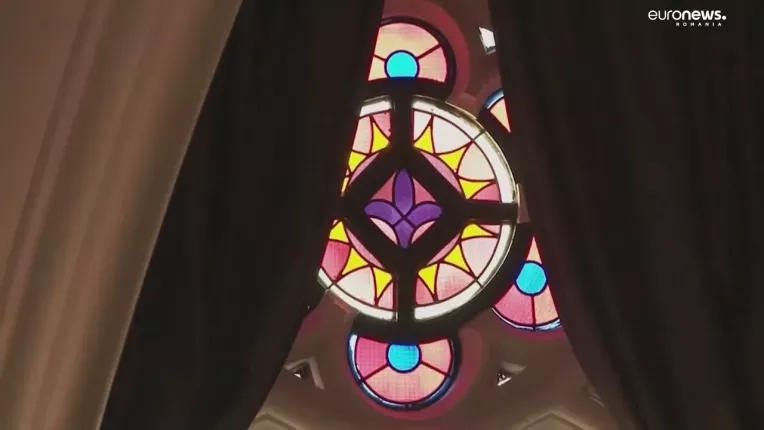 In Belgia, bisericile fara credinciosi sunt transformate in hoteluri, magazine si cluburi de noapte