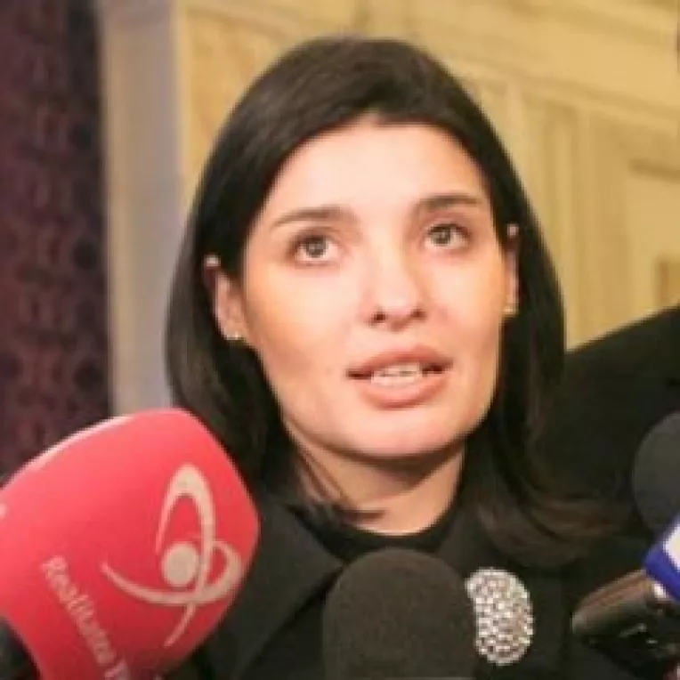 Lavinia Sandru a demisionat din PIN si va candida ca independent in Bucuresti