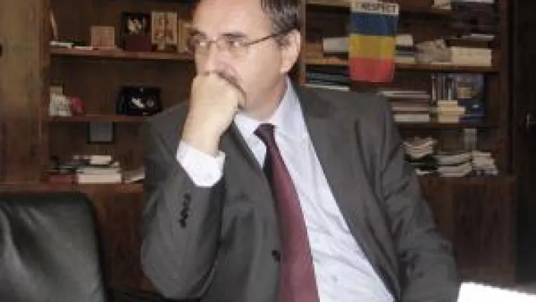 Marinescu,  tras pe dreapta