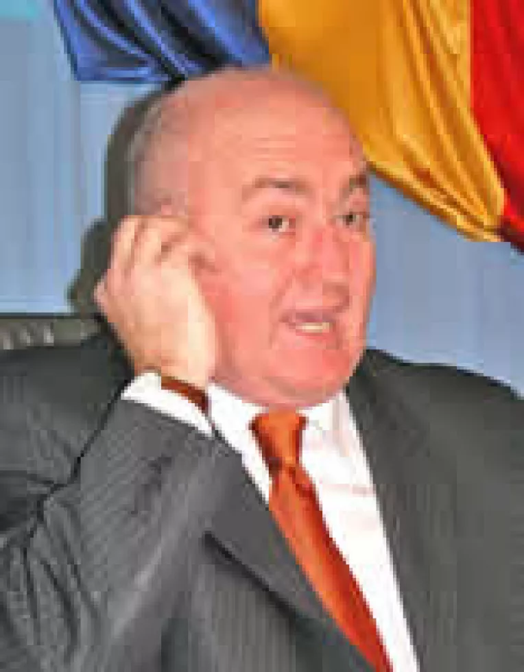 "Nicusor Constantinescu citeste prea multe romane politiste!”