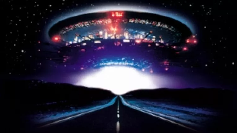 O bizara si fascinanta intalnire de gradul 3 cu OZN-uri la Vancouver, Canada (2)