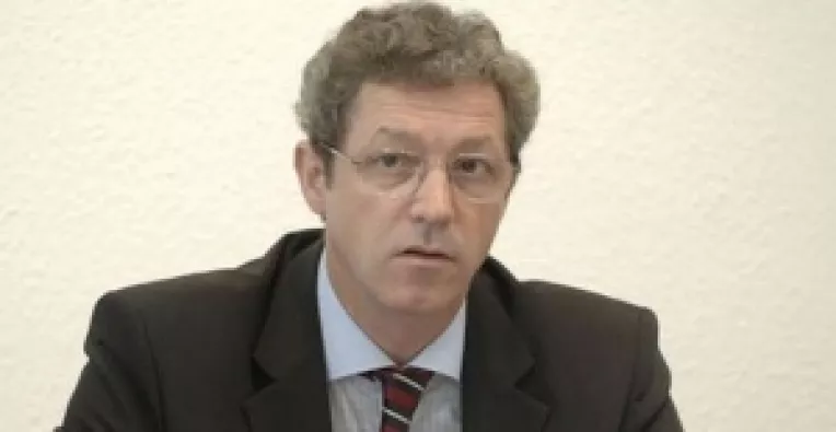 Prof. dr. Adrian Streinu-Cercel recomanda vaccinarea anti HPV la fete si baieti la varsta de 11 ani ani, inainte de inceperea vietii sexuale, pentru a preveni cancerul