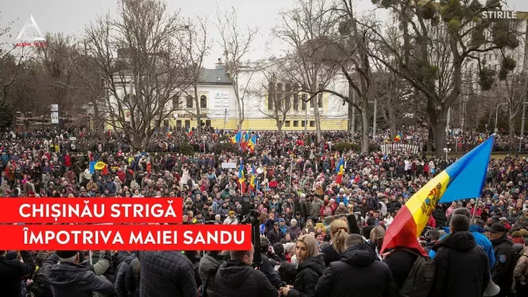 Protestatarii de la Chisinau cer demisia Guvernului