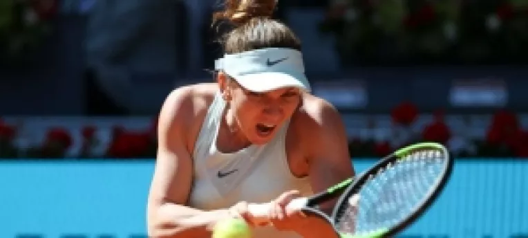 Simona Halep nu s-a accidentat grav la Roma. Ea isi incarca bateriile pentru Roland Garros