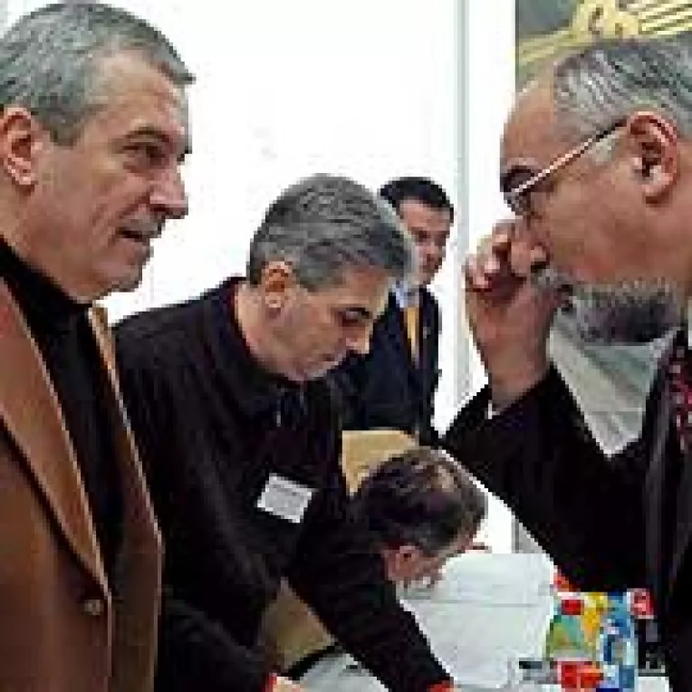 Tariceanu vrea un Parlament mai puternic decat Guvernul